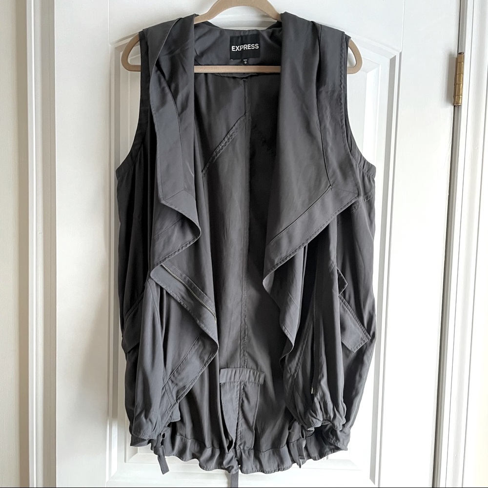 Express Utility Vest